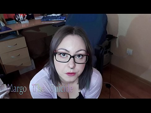 ❤️ Pudici puella cum Vitra sugit Dildo penitus in Camera Sex  apud nos